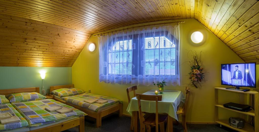 Ada Apartments Liptovsky Trnovec Bilik gambar