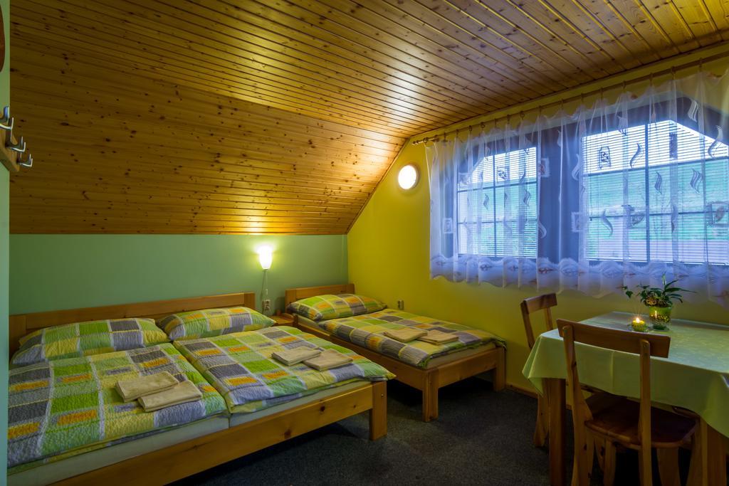 Ada Apartments Liptovsky Trnovec Bilik gambar