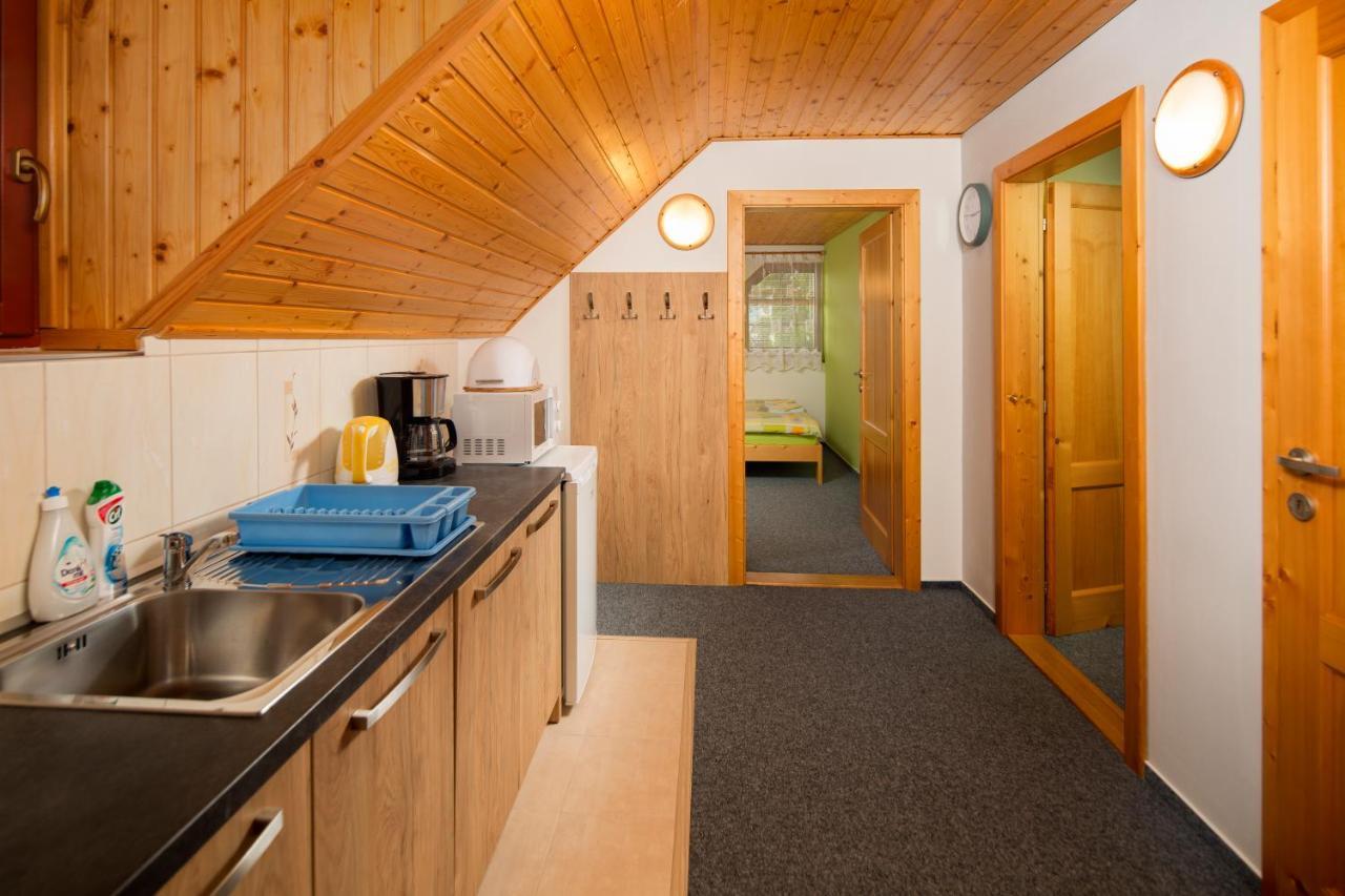 Ada Apartments Liptovsky Trnovec Luaran gambar